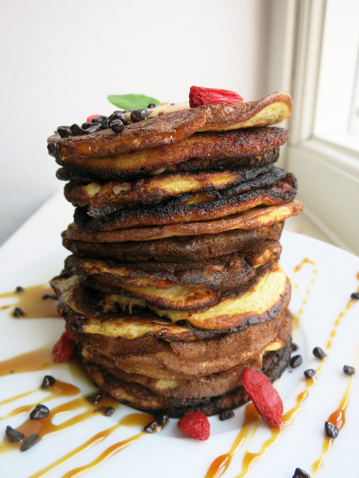 Three ingredient flourless fluff pancakes