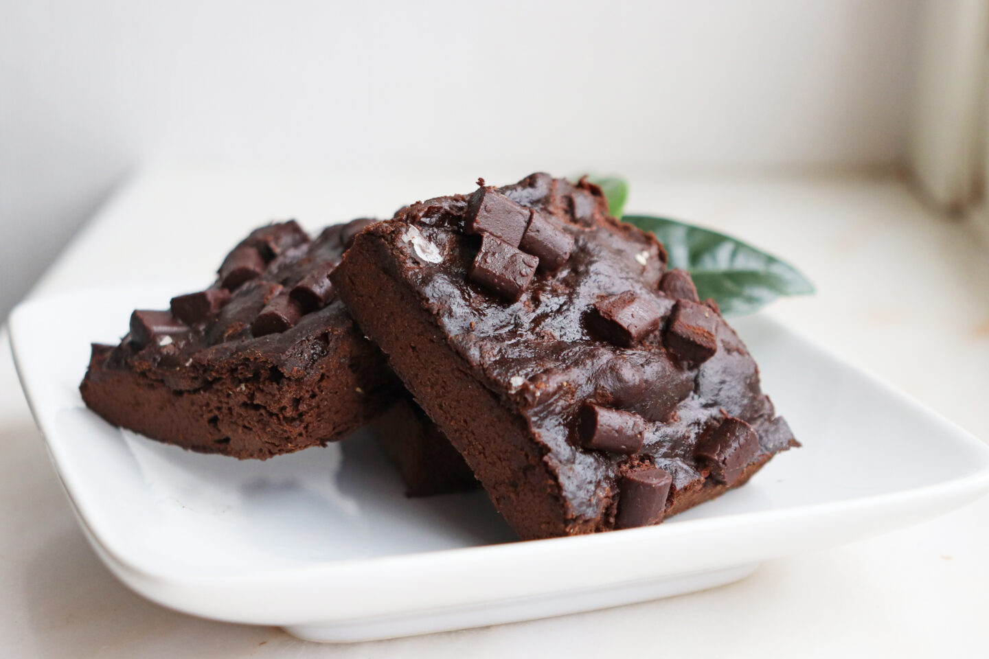 Fudgy Flourless Hemp Protein Brownies