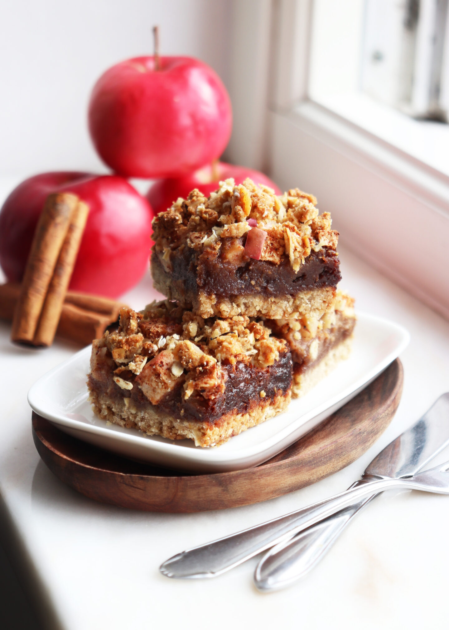 Apple Cinnamon Crumble Squares with the Thickest Caramel Layer Ever