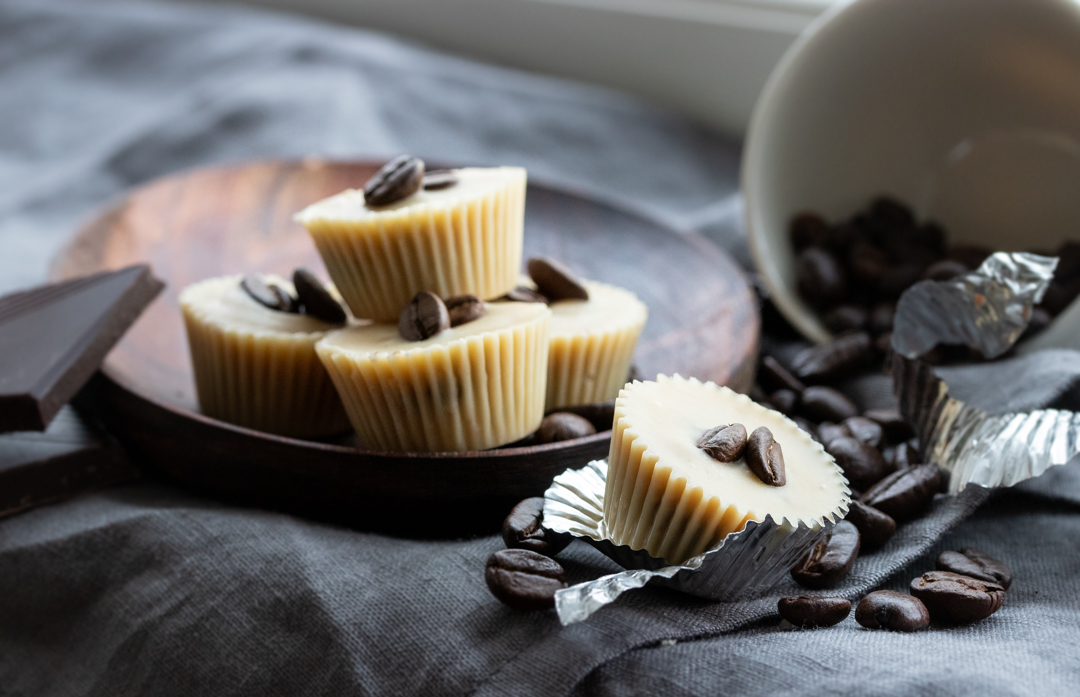White Chocolate Cups with Mocca Filling