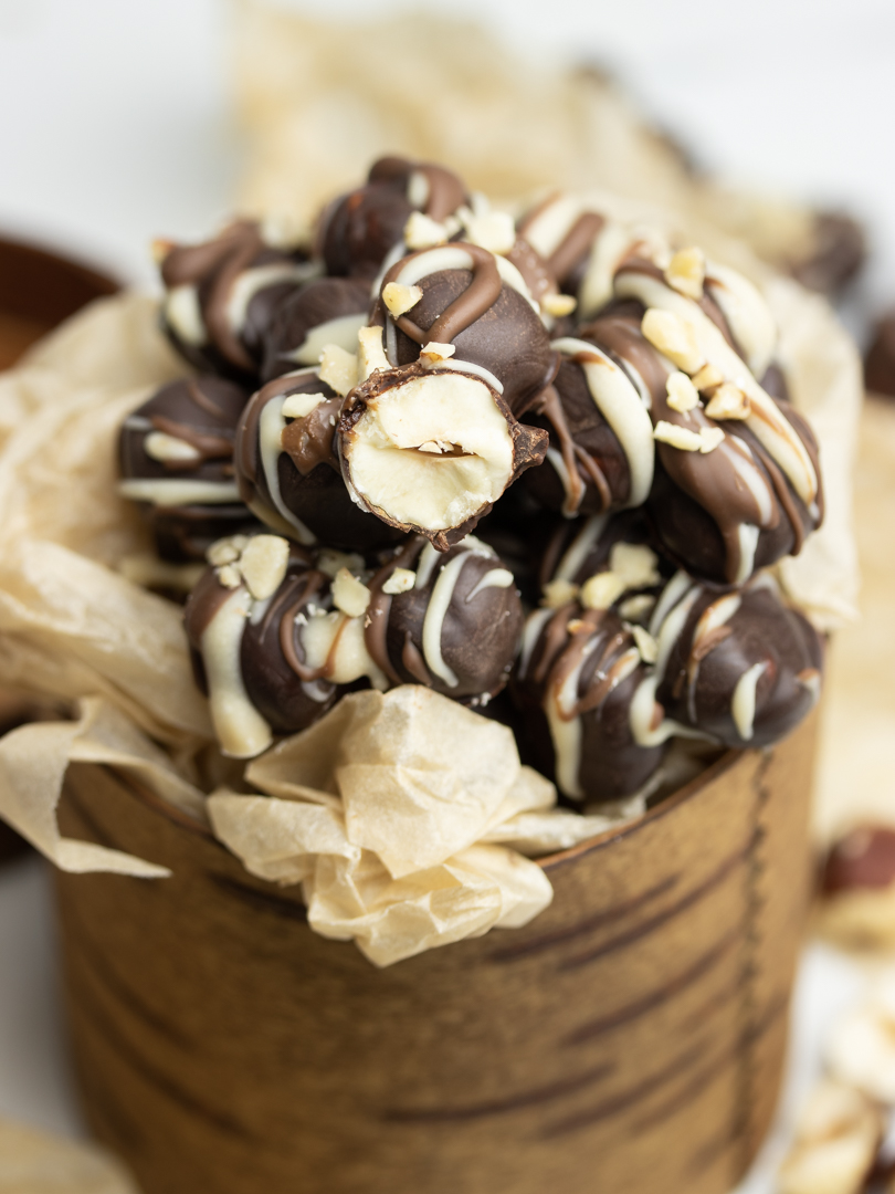 Hazelnuts in Chocolate A.K.A. Trillingnöt