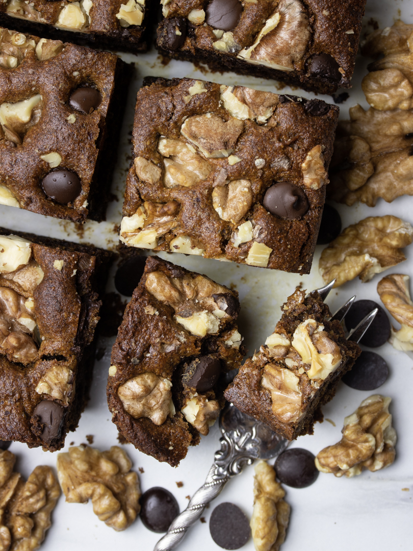 Decadent Walnut Coffee Blondies