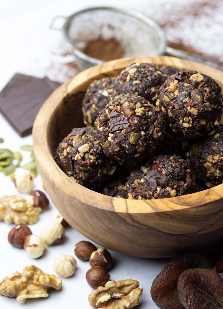 Nostalgic Choc’ Fruit and Nut Bliss Balls