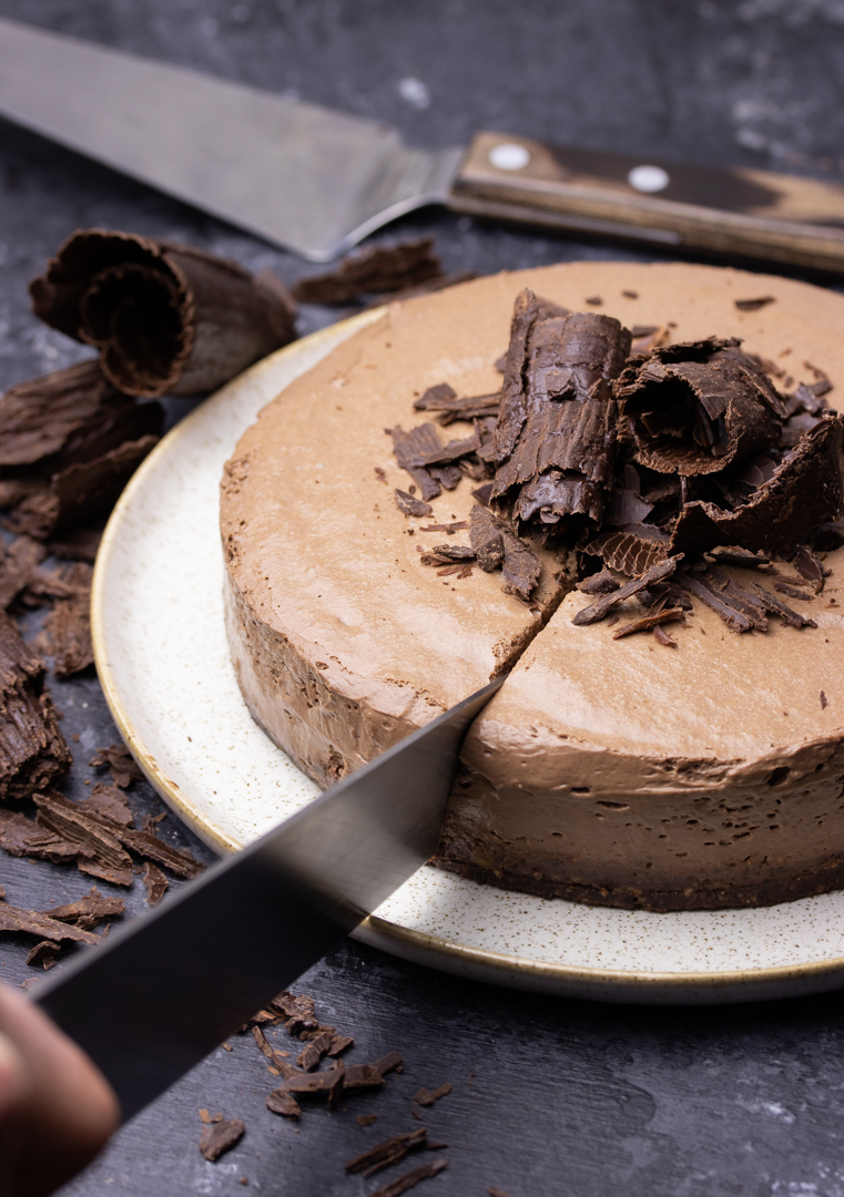 The Perfect Vegan Chocolate Mousse Cake