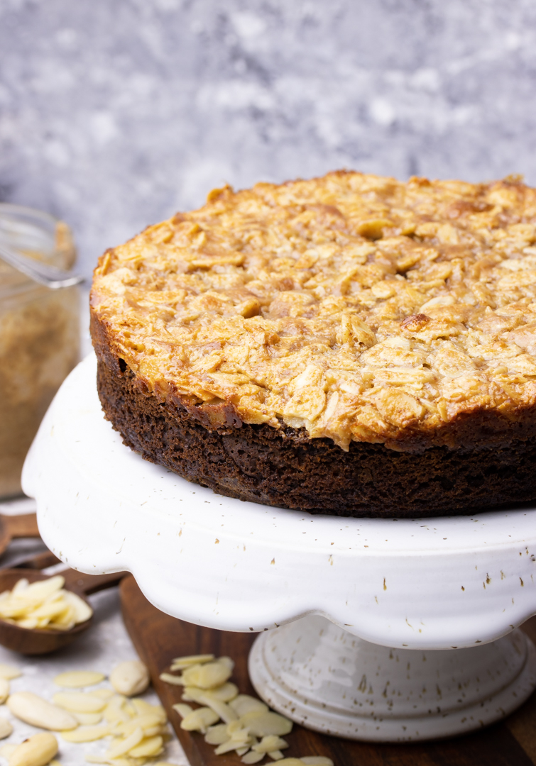 Toscakaka (Swedish Almond Cake) - The Hungary Buddha Eats the World