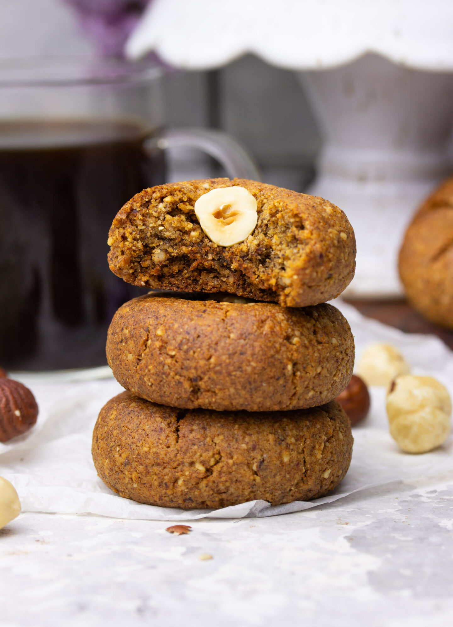 Hazelnut Macaroon Cookies – “Nöttoppar”