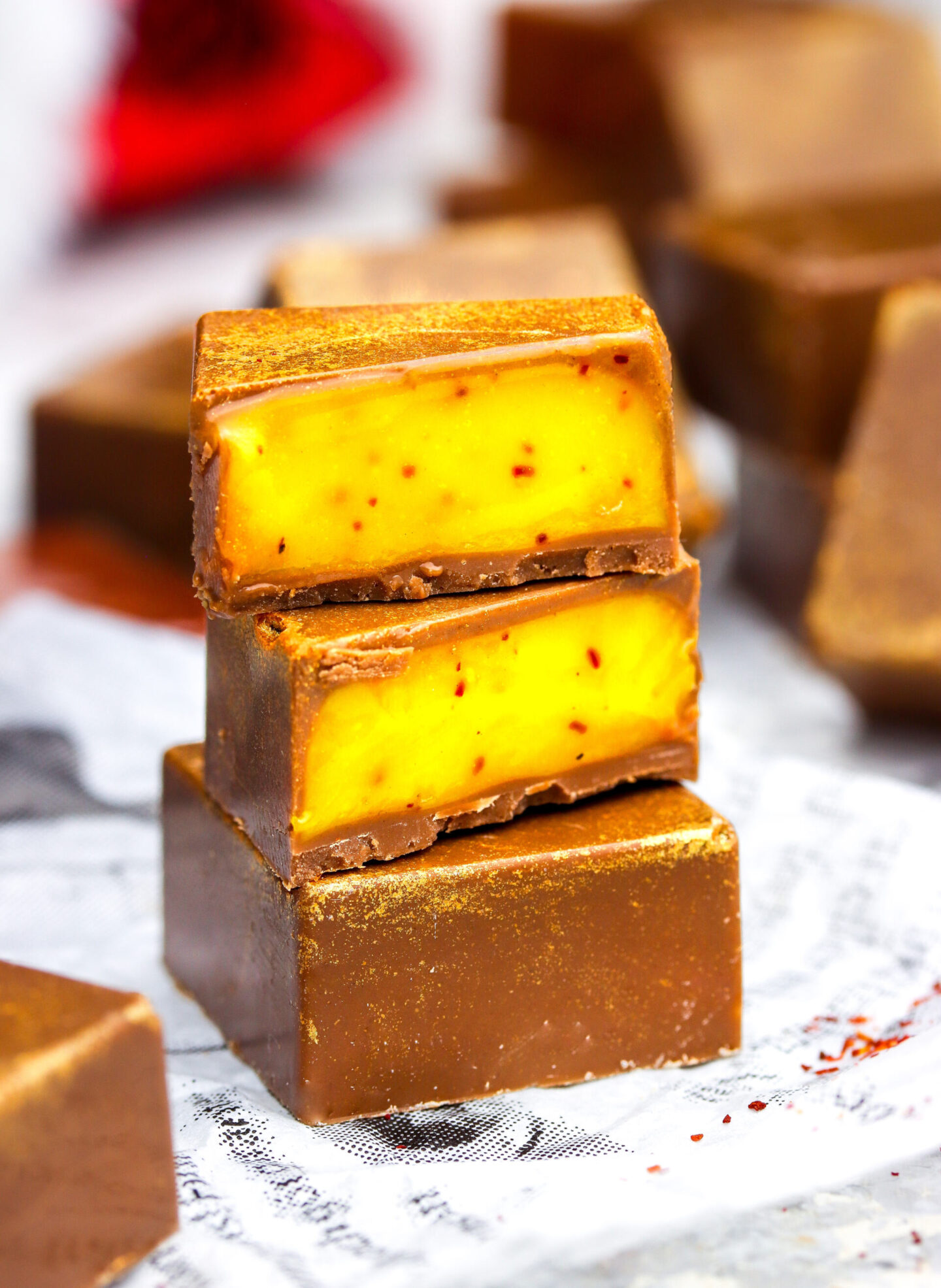 Gorgeous Saffron & Milk Chocolate Pralines / Saffranspraliner med Mjölkchoklad