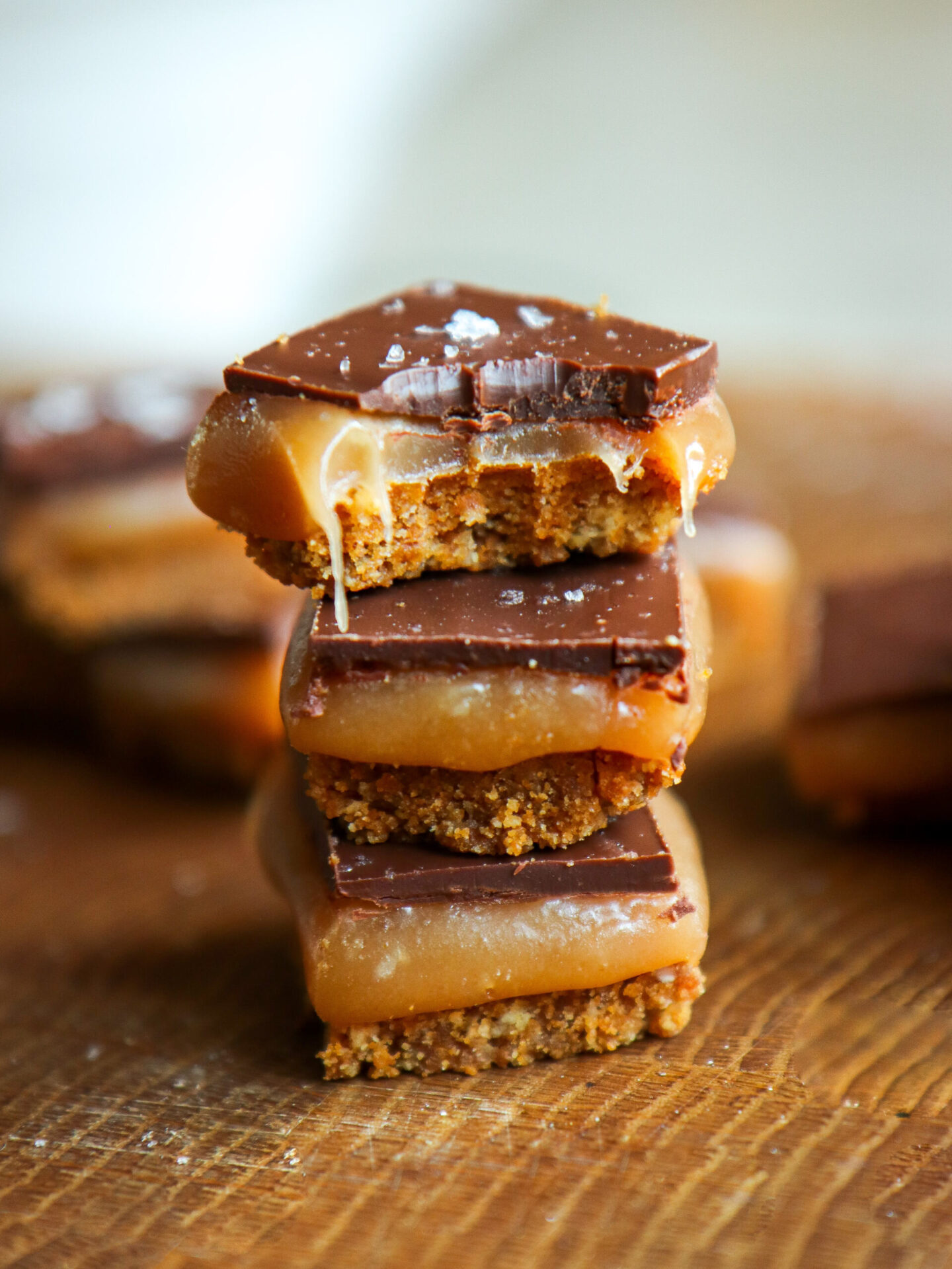 Brown Butter Goodness Bites with Biscoff Crumb Crust & Chocolate